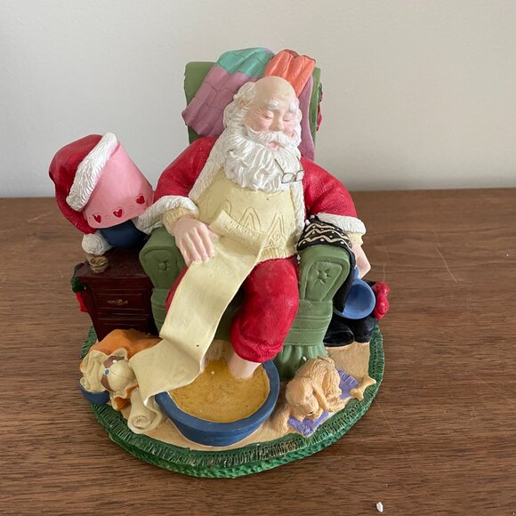 Santa's Best Classic Collectables Figurine Christmas Checking List 1991 Napping - Picture 6 of 14
